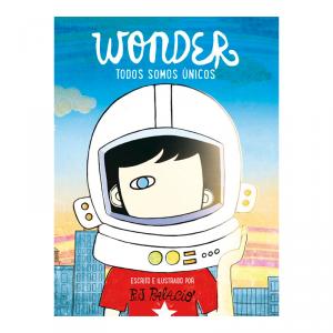 Libro “Wonder, todos somos únicos”. En portada, la ilustración de un niño con un casco de astronauta.